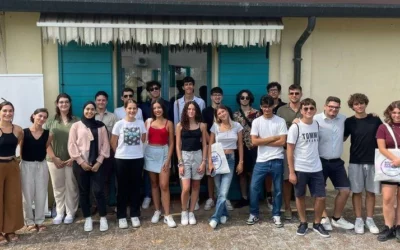 Al via la II edizione della Scuola di sviluppo. Passaggio di consegne tra studenti.